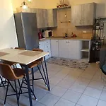 Gold Apartment